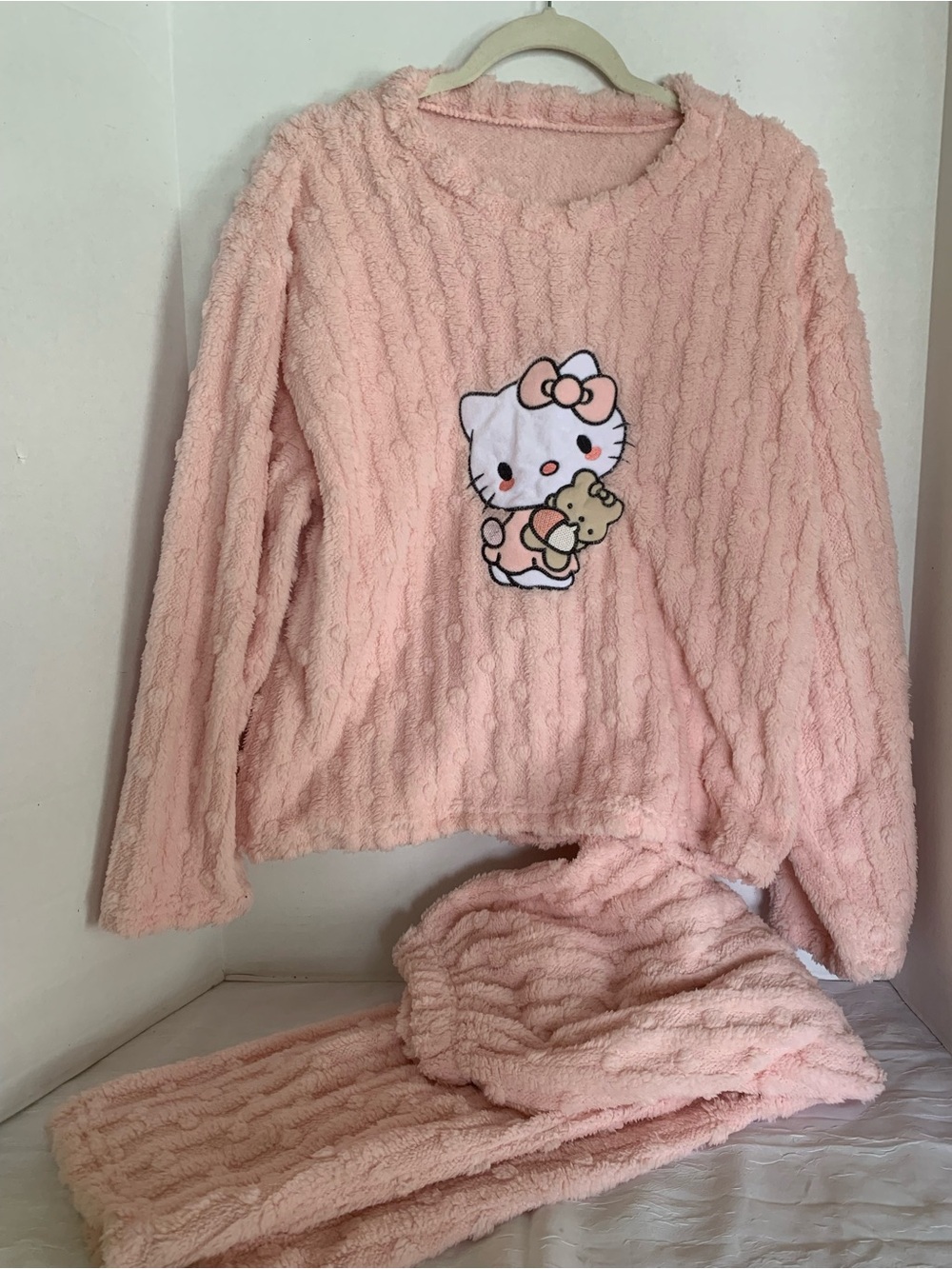 Pink Hello Kitty Fuzzy Kids Pajama Set. Waist measurements are 24”. Small